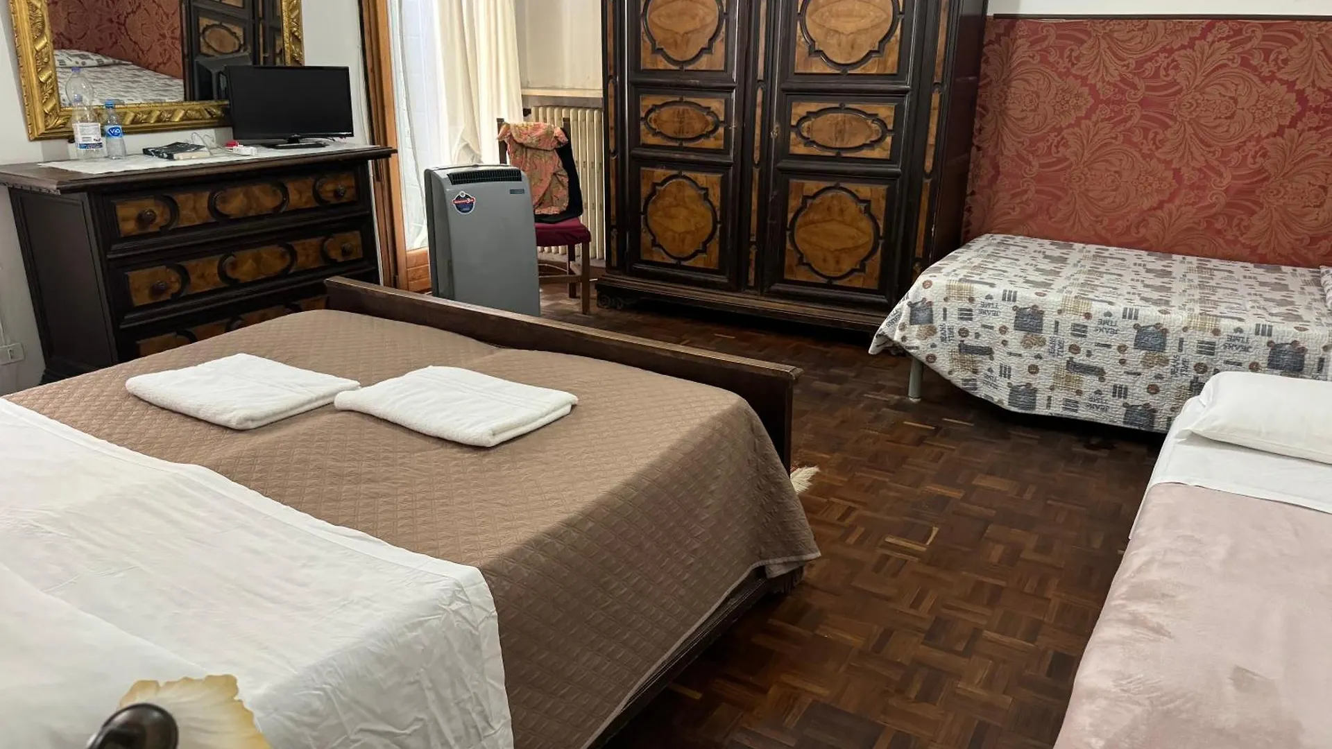 Residence Fortuny Venice 0*,
